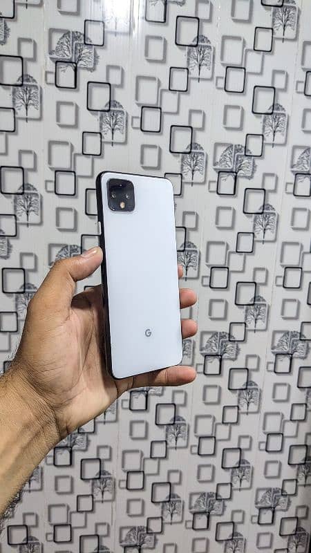 Google pixel 4xl.        03101873383 11