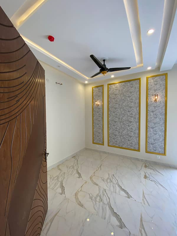 Ultra Luxury Modern Elevated 5 Marla House In DHA 9 Town Lahore. 6