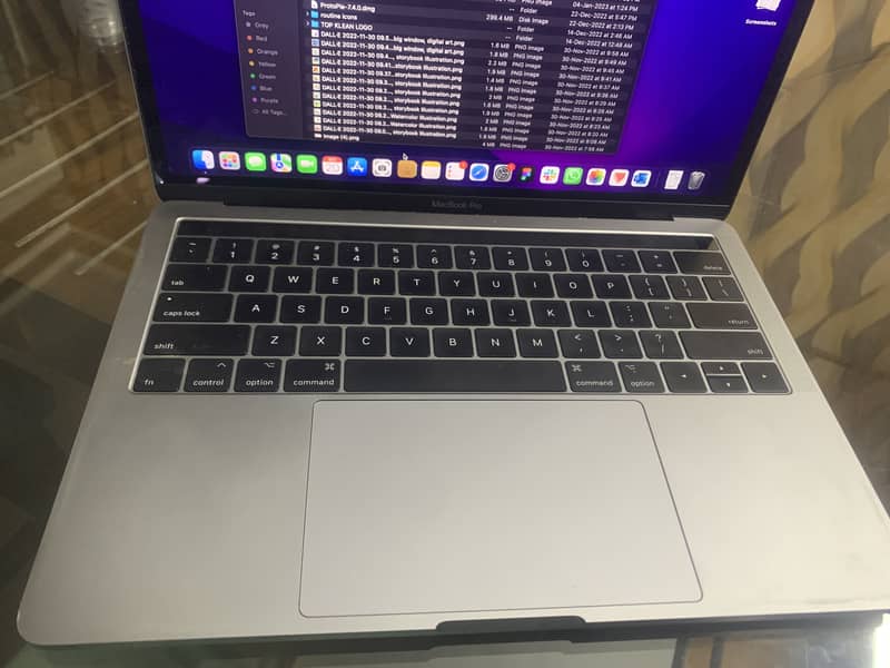 MacBook Pro 13"  2016 - Excellent Condition 1