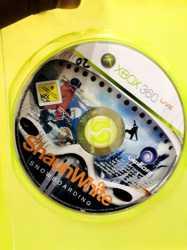 Xbox 360 Original DVD And Kinect sensor 15