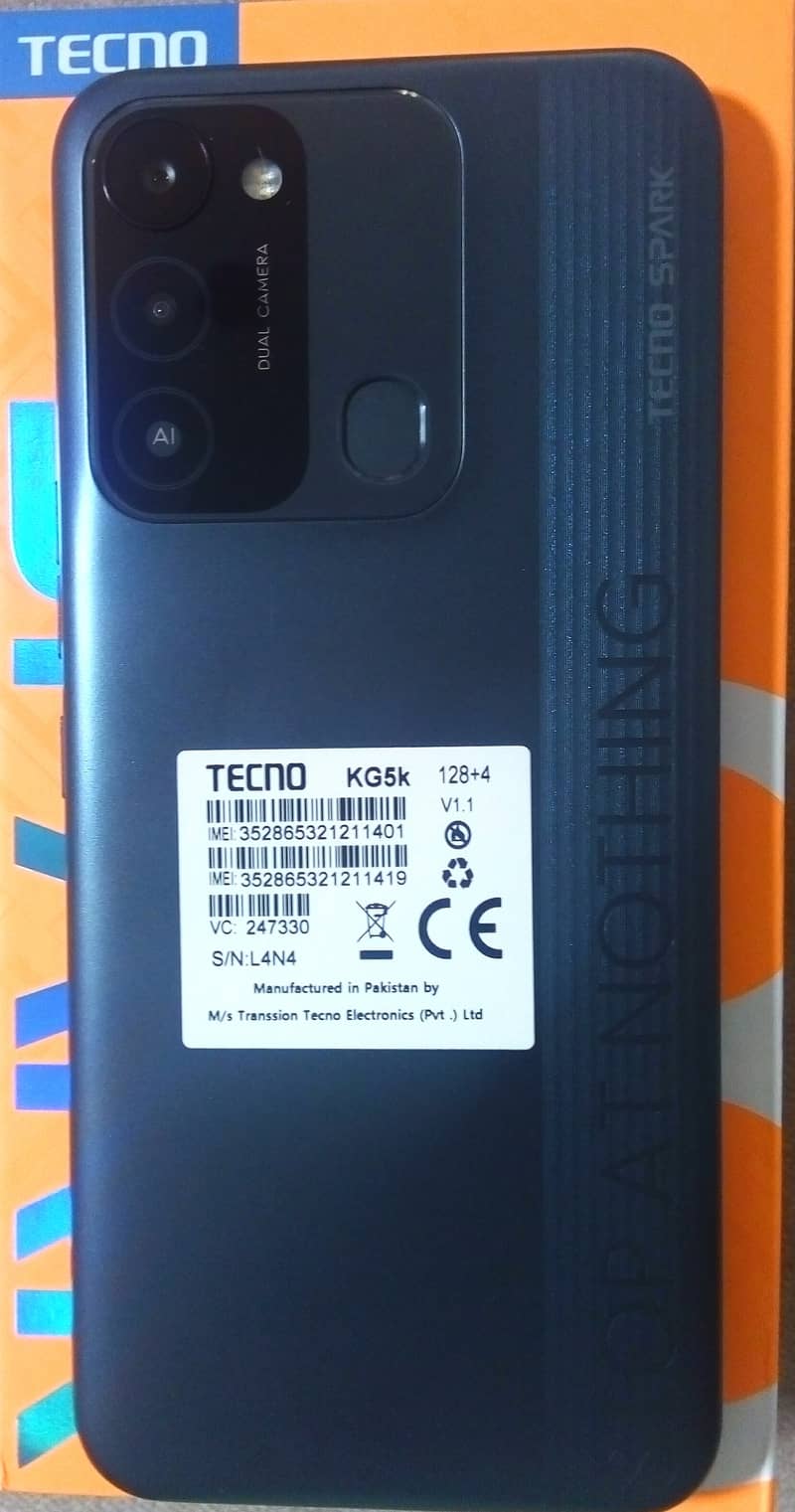 Tecno Spark 8C (4+2) (128) 1