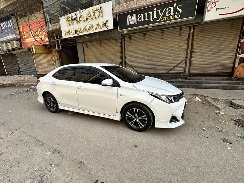 Toyota Corolla Altis 2017 5