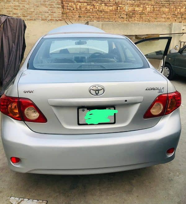 Toyota Corolla GLI 2010 1