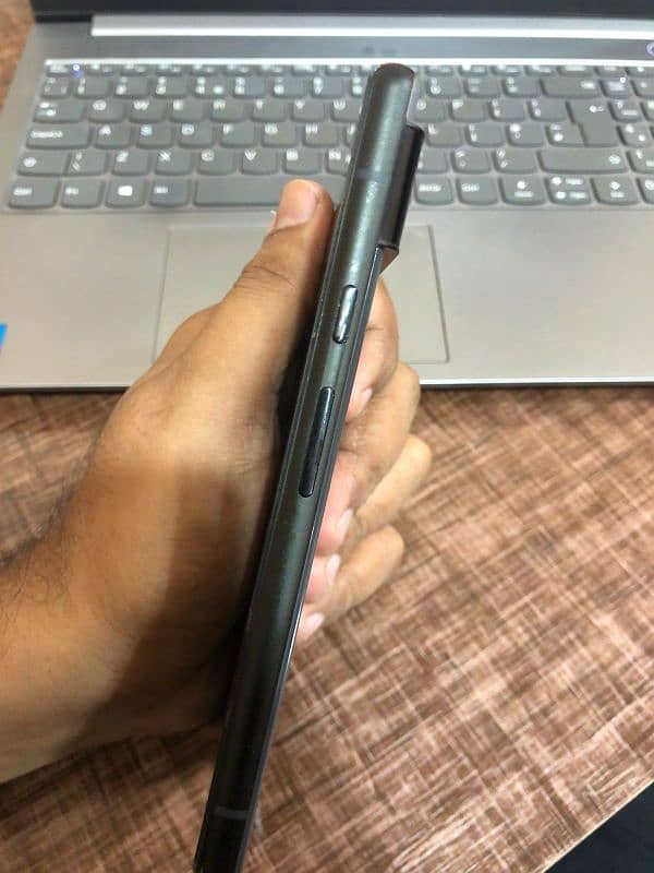 google pixel 6 8/128 10/9.5 condition better than pixel 5 pixel 4 6