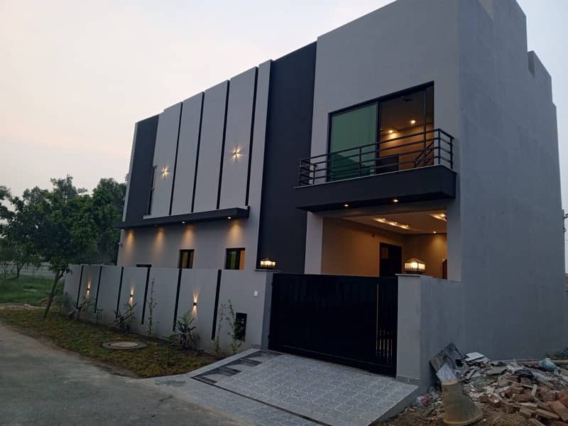 Corner 5 Marla Brand New Modern House For Sale In DHA Phase 9 Town A Block 0