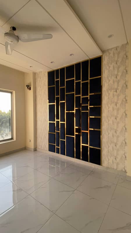 Ultra Luxury Modern Alivated 5 Marla House For Rent in DHA 9 Town Lahore. 15