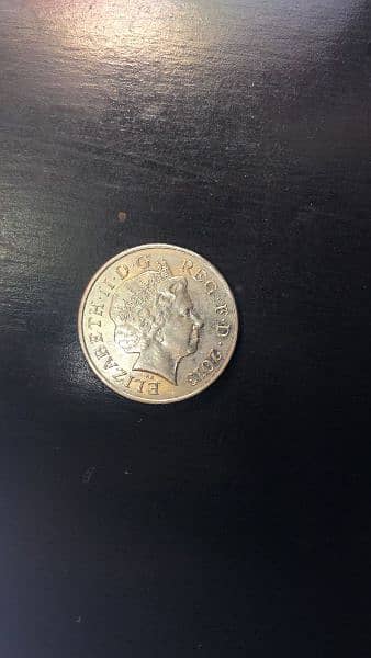 Queen Elizabeth 2, 10 pence 0