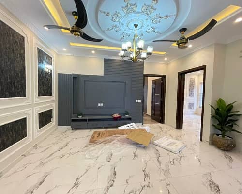 10 Marla House for sale in Paragon City wood 7