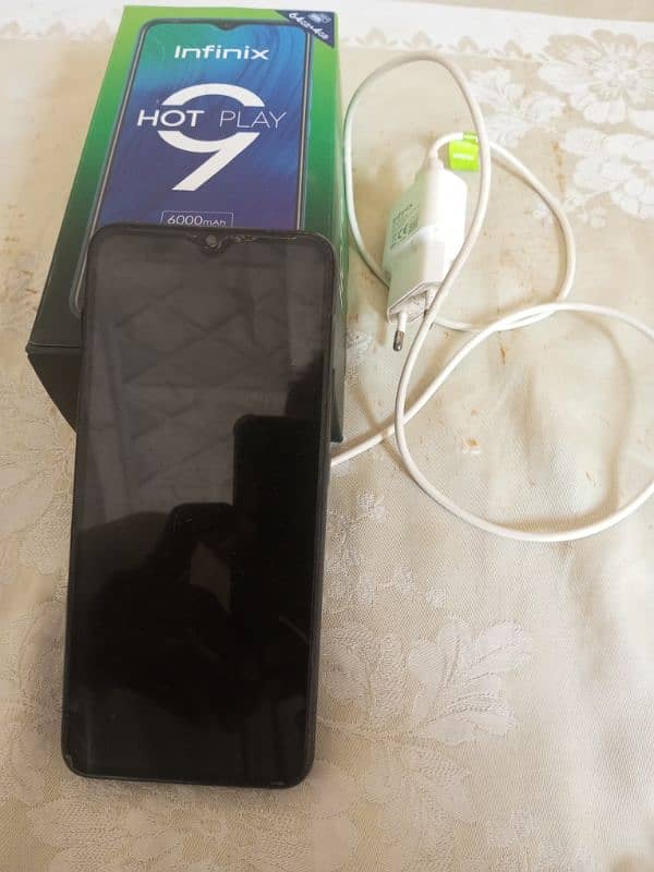 infinix hot 9 play 4/64 0