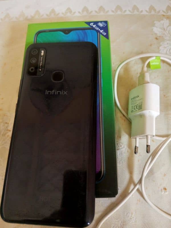 infinix hot 9 play 4/64 1