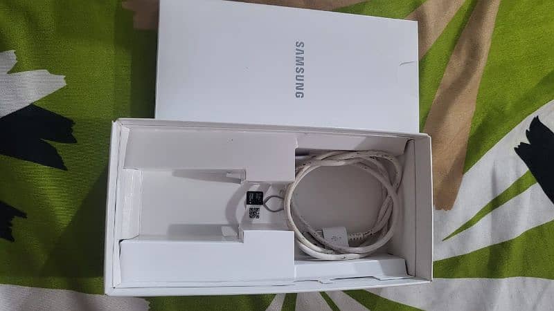 samsung A30 Official PTA with box 4/46 9