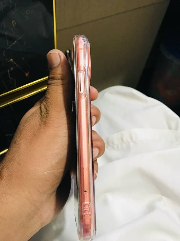 iPhone XR 64gb non pta factory unlock all ok 10/10 water pack 6