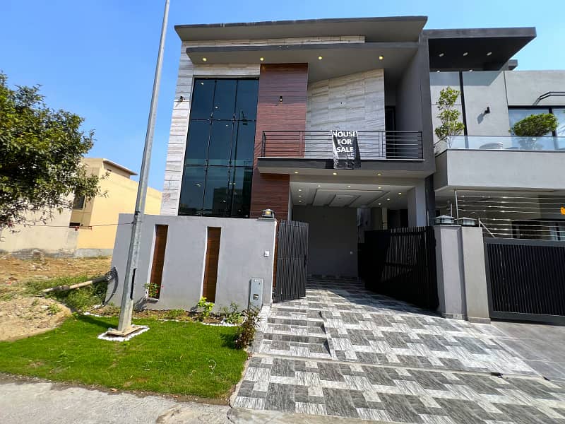 5 Marla Brand New Fully Maintained Modern House At Hot Location For Sale In DHA Phase 9 Town Block C Lahore 0