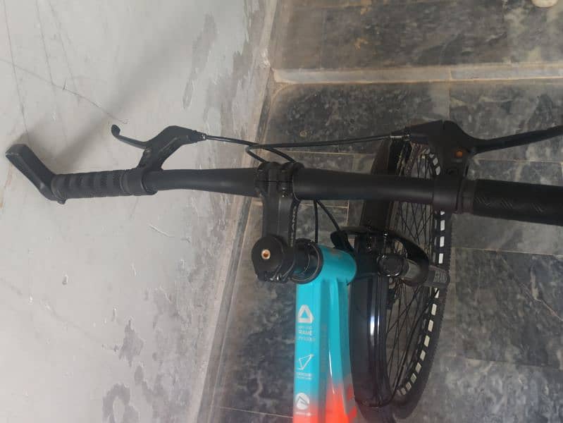 bicycle for sale 1month use just like new in official warranty 6