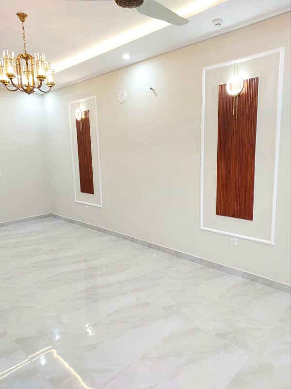 5 Marla Brand New Fully Maintained Spanish House At Hot Location For Sale In DHA Phase 9 Town Block C Lahore. 4