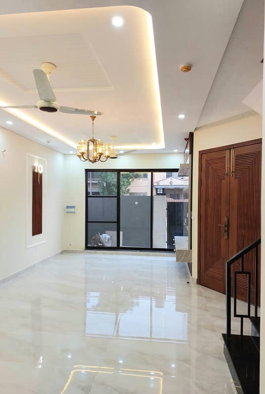 5 Marla Brand New Fully Maintained Spanish House At Hot Location For Sale In DHA Phase 9 Town Block C Lahore. 6