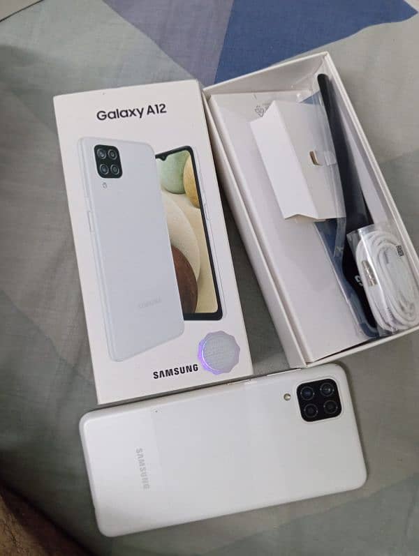 Samsungs galaxy A12 with complete box 3