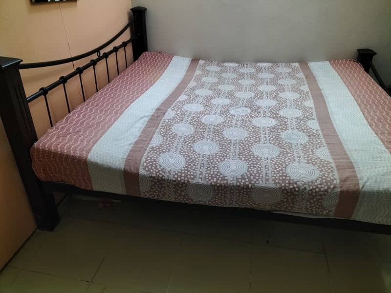 King size bed Iron+Wooden 14