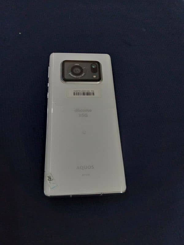 SHARP AQUOS R6 5G | NON PTA approved 12/128GB A++ condition 6