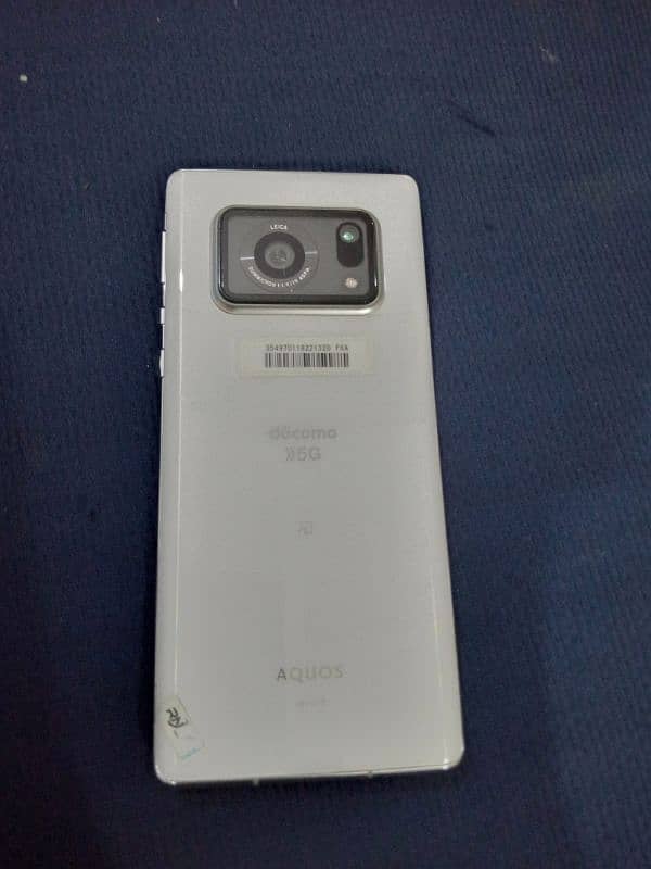 SHARP AQUOS R6 5G | NON PTA approved 12/128GB A++ condition 7