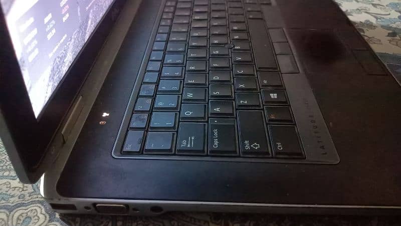 Dell latitude E6430 5