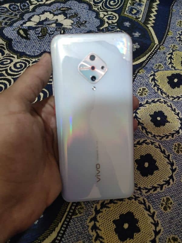 vivo s1 pro 4