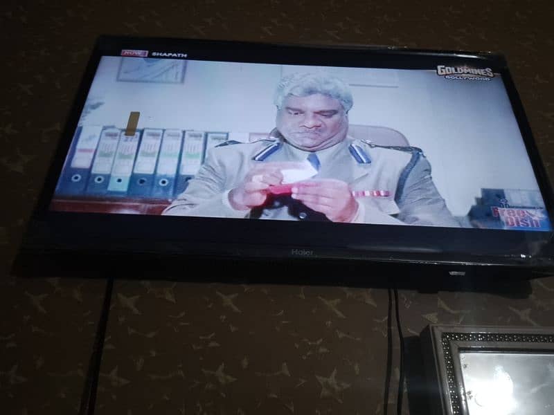 haier t. v condition ok 10 by 10 1