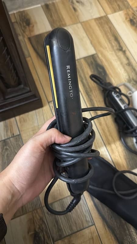 remington straightner curler and panasonic hair dryer 1