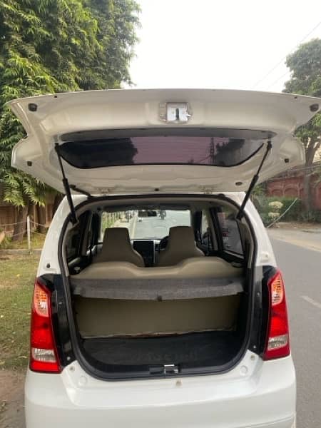 Suzuki Wagon R 2023 14