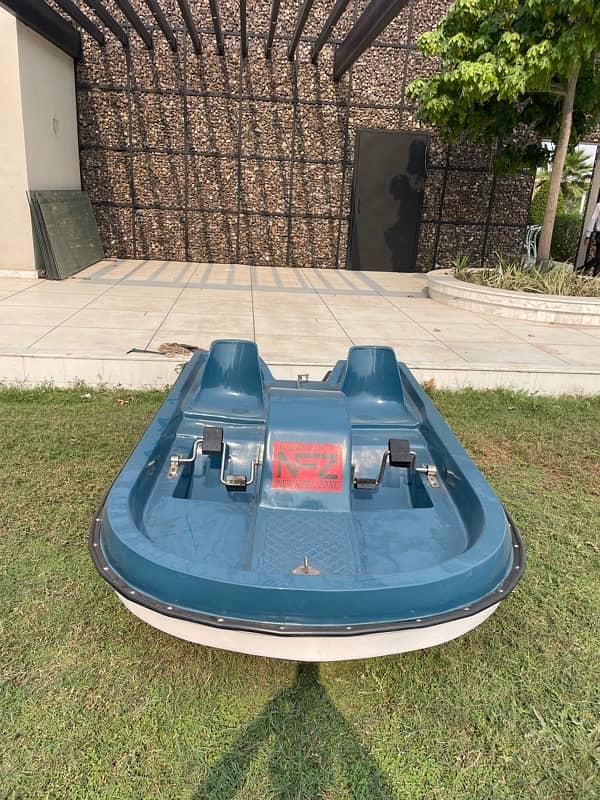 Fiberglass pedal boat (new shaped ) 5