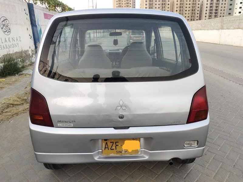 Mitsubishi Minica 2008 8