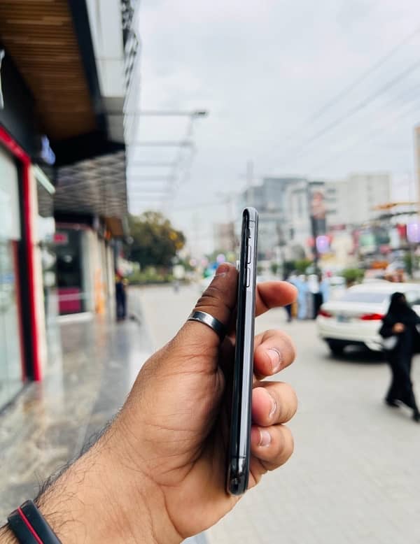 iPhone XS 64Gb Non PTA FU 2