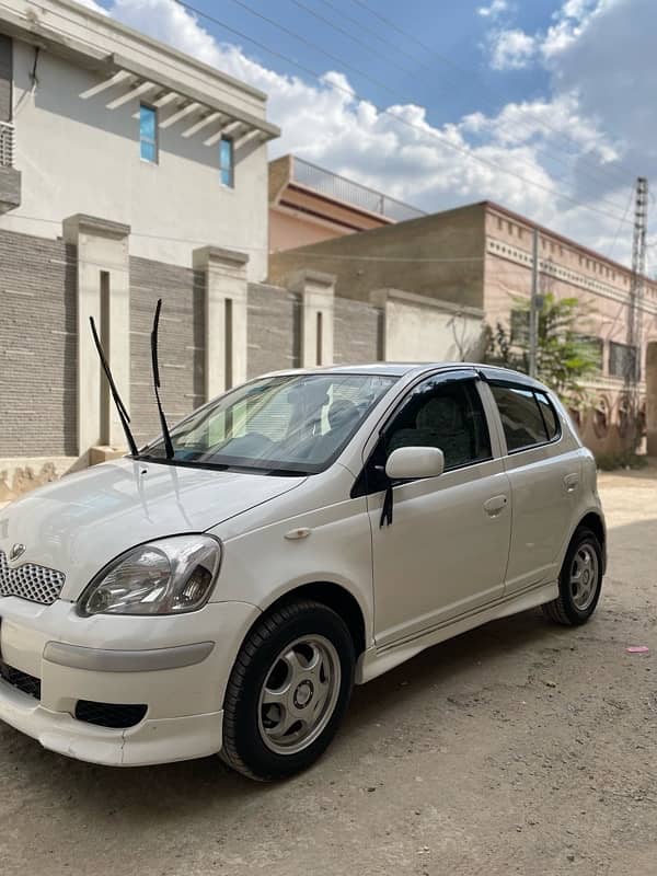 Toyota Vitz 2004 2