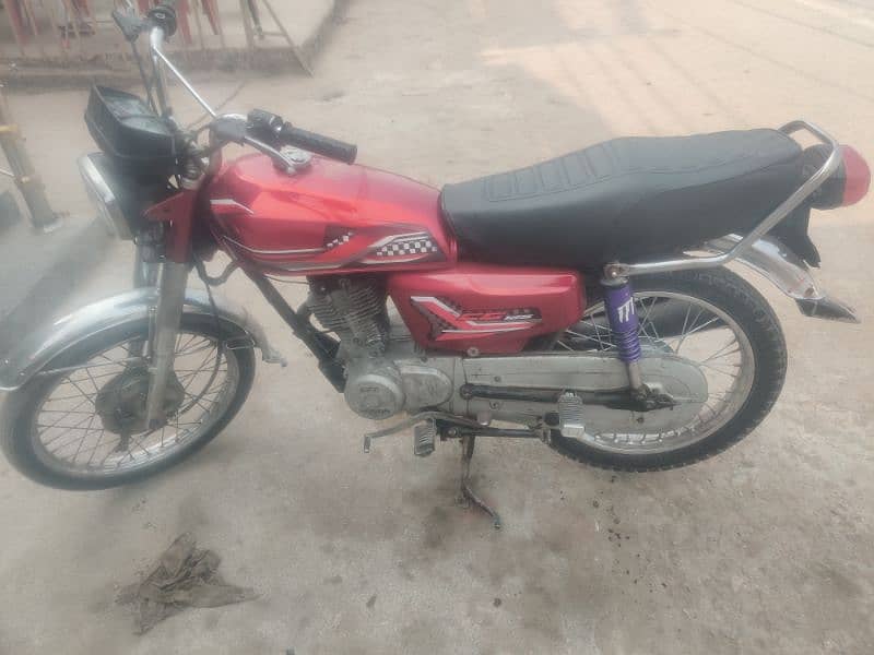 HONDA 125 6