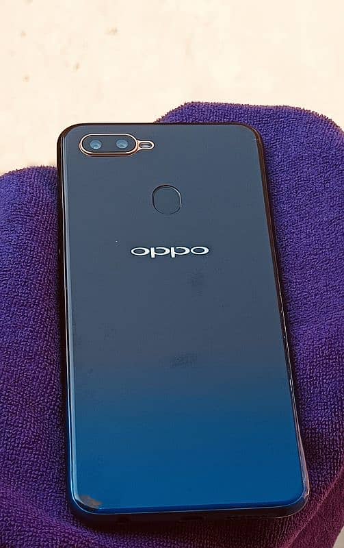 oppo F9 1