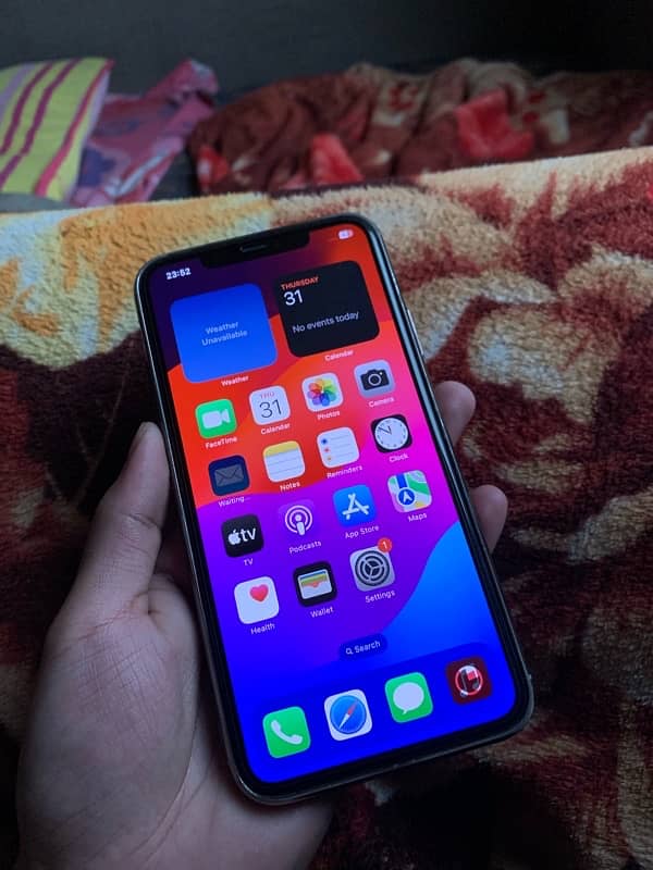 iPhone 11 Pro Max 256 non pta (not jv ) 1