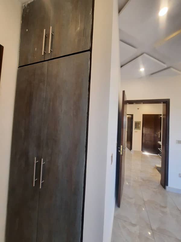 5 MARLA BRAND NEW HOUSE FOR SALE IN BAHRIA TOWN LAHORE. 14