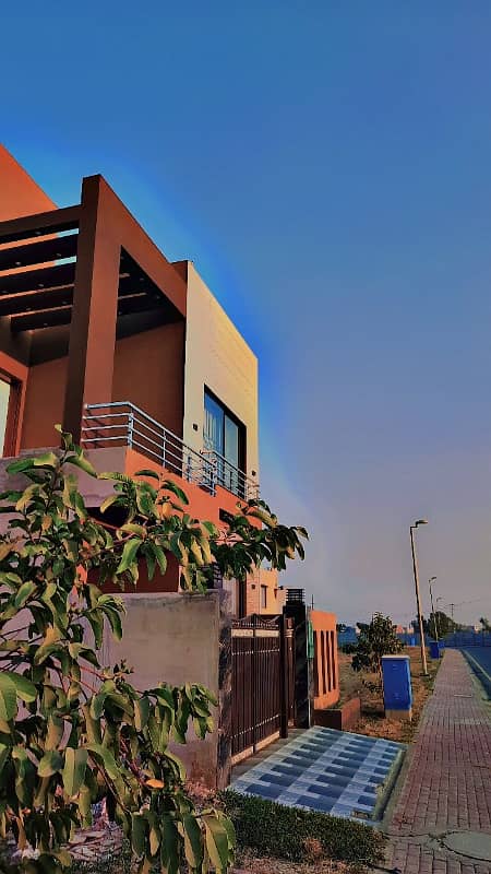 5 MARLA BRAND NEW HOUSE FOR SALE IN BAHRIA TOWN LAHORE. 38