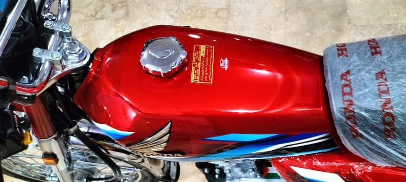 Honda CG 125 2024 first owner zero meter bike 16