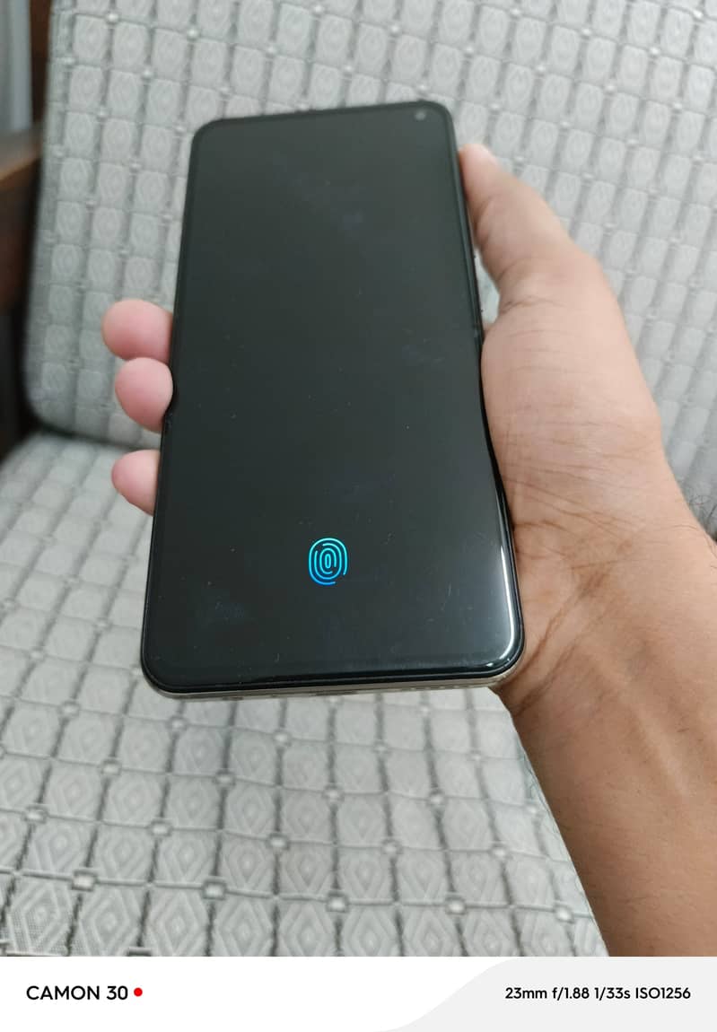 Vivo V17 8GB 256GB 9/10 Condition for Sale 2