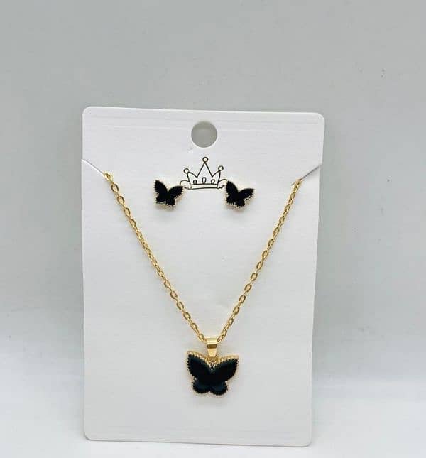 Butterfly  Design black pendant set 0