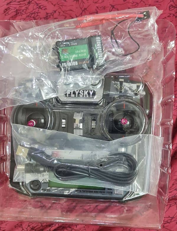 flysky FS-i6x 10ch 2.4Ghz Rc Transmitter with FS-ia10B RX. . Brand new 1