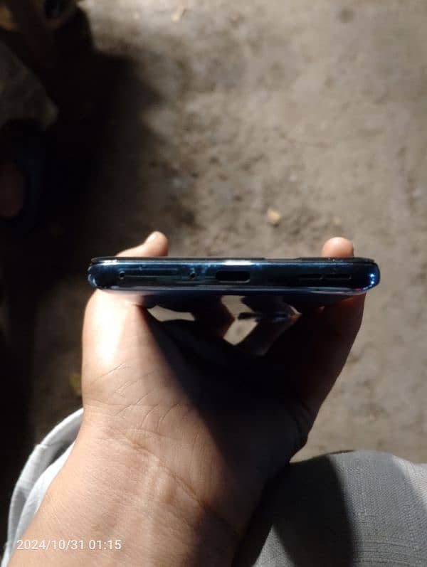 Oneplus 9 5g 8/128 dual sim urgent sale and exchange possible 3