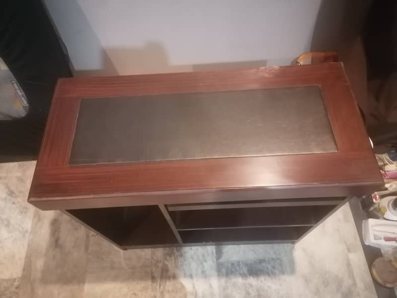 Computer Table For Office Or Home Use 1