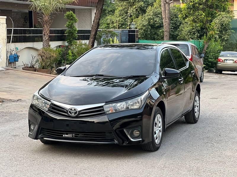 Toyota Corolla XLI 2017 1