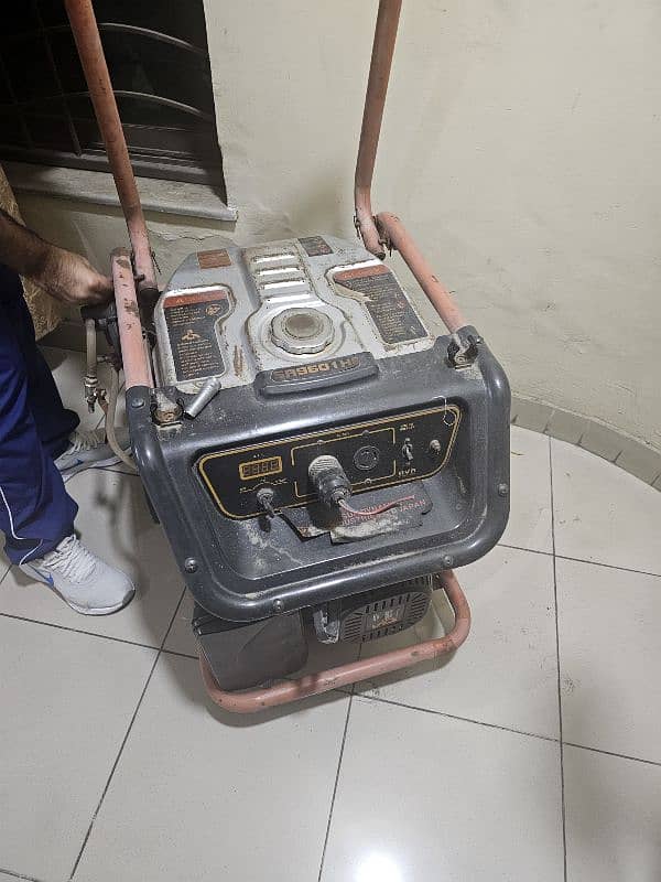 Generator 7kv Used only At home, Full Functional , Automatic 2