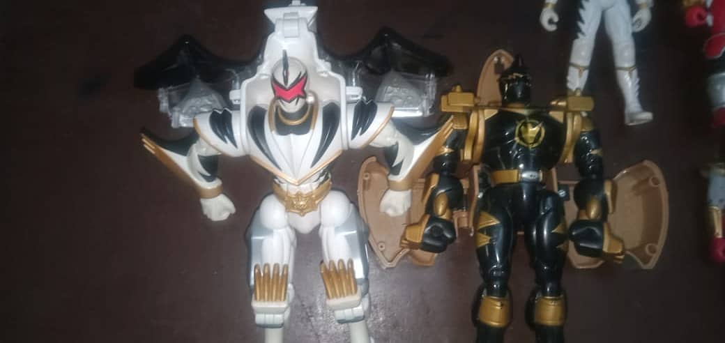 power rangers action figures 3