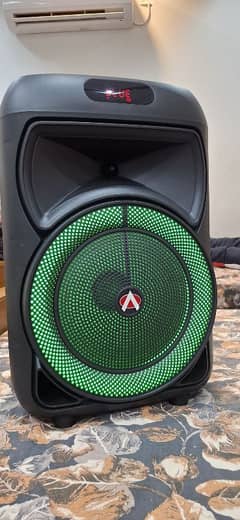 AUDIONIC MH 715 NOT USED BRAND NEW SPEAKER WITH FULL 1 YEAR WARRANTY