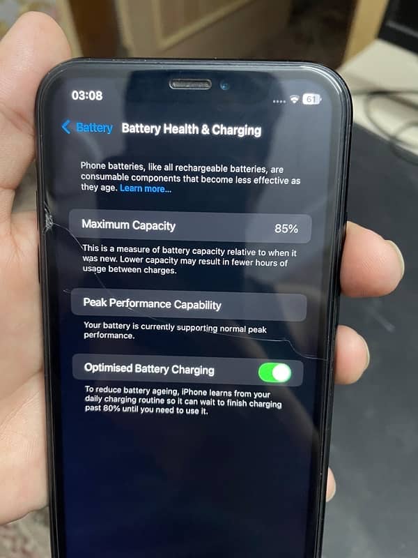 Iphone XR NON PTA FACTORY UNLOCK 2