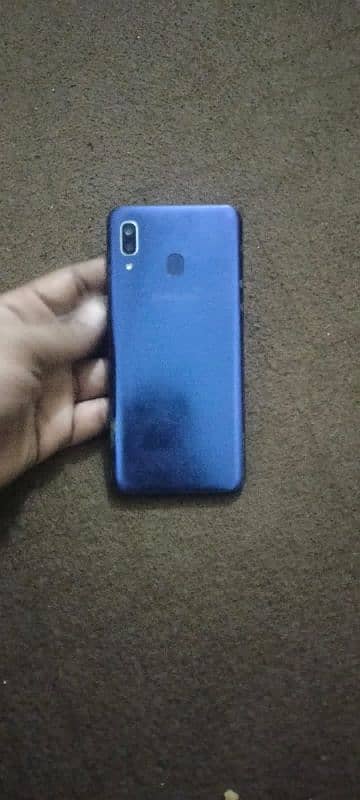 Samsung A20 3/32 GB PTA official 1